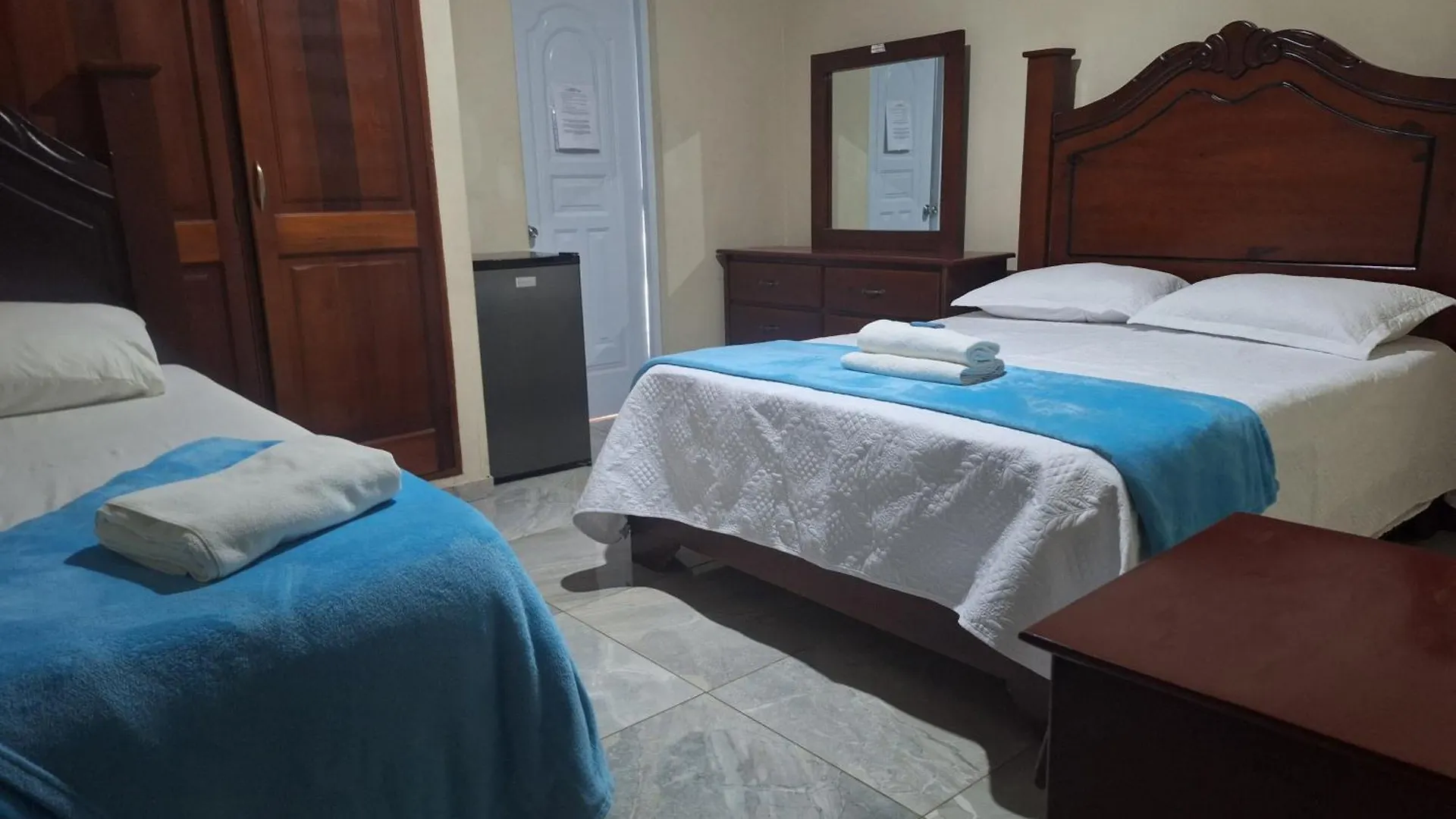 Hotel Enrique II Zona Colonial Vista Al Malecon Santo Domingo