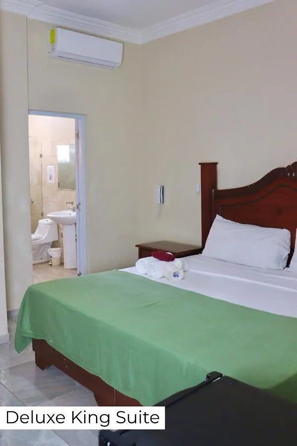 Hotel Enrique II Zona Colonial Vista Al Malecon Santo Domingo 2*,  Dominikánská republika